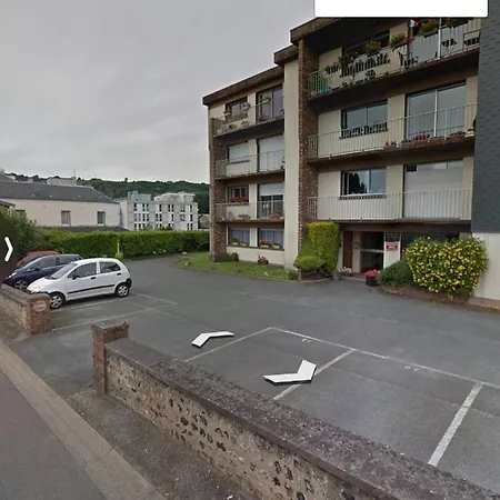 Fecamp, Etretat, Yport, Joli Pres De La Et De La Gare Contactez-nous Au Zero Six Soixante Dix Huit Soixante Treize Trente Six Quatre Vingt Onze Fécamp